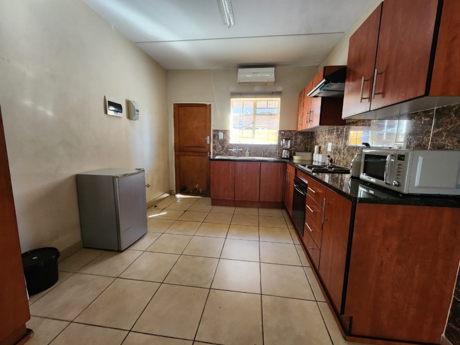 To Let 3 Bedroom Property for Rent in Waterval East North West